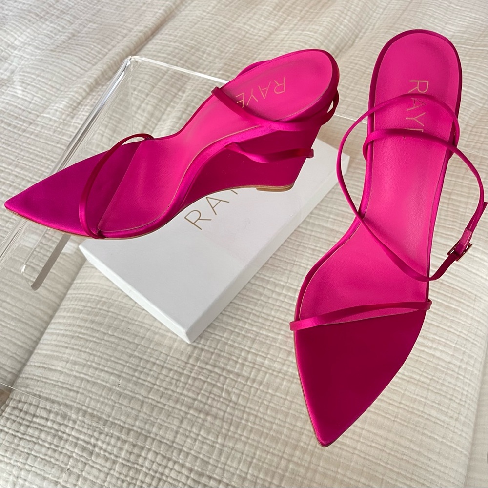 RAYE Estela Wedge